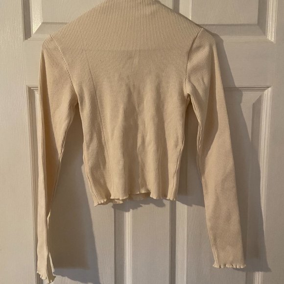 Zara longsleeve textured top - Picture 3 of 3
